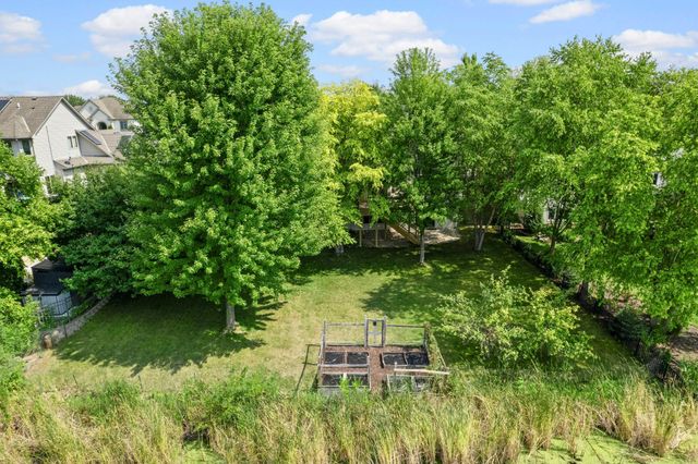 18462 Gladstone Boulevard N, Maple Grove, MN 55311