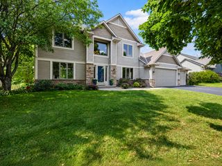 18462 Gladstone Boulevard N, Maple Grove, MN 55311