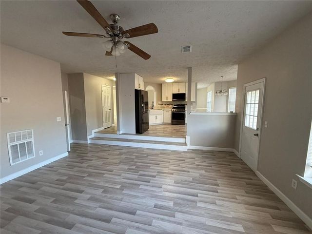 125 Concord Terrace, Mcdonough, GA 30253