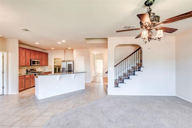 1604 Greenside DR, Round Rock, TX 78665