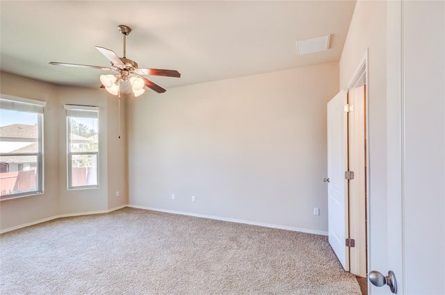 1604 Greenside DR, Round Rock, TX 78665