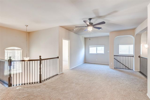 1604 Greenside DR, Round Rock, TX 78665