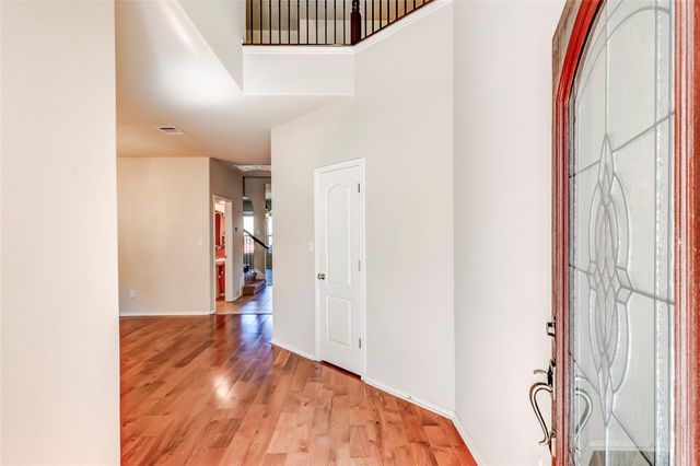 1604 Greenside DR, Round Rock, TX 78665