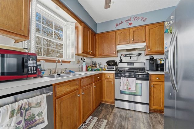 15100 Timber Ridge Drive, Middlefield, OH 44062