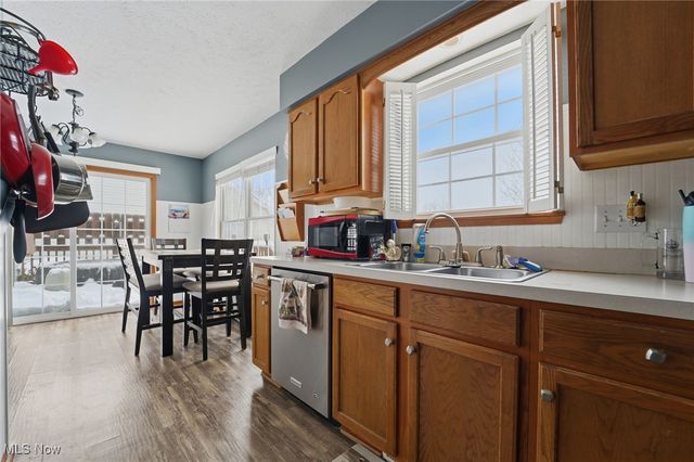 15100 Timber Ridge Drive, Middlefield, OH 44062