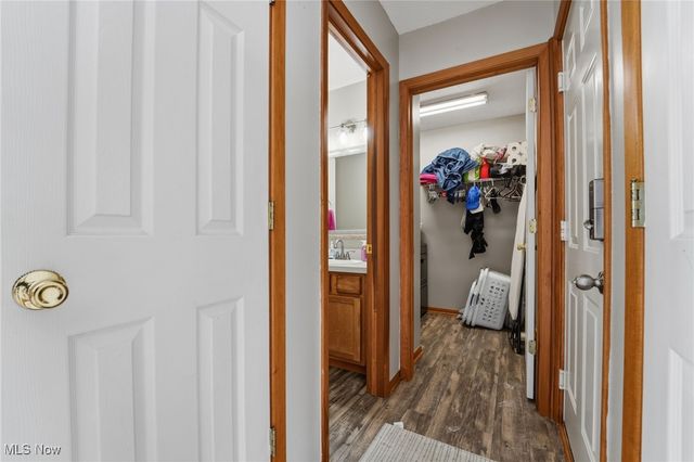 15100 Timber Ridge Drive, Middlefield, OH 44062