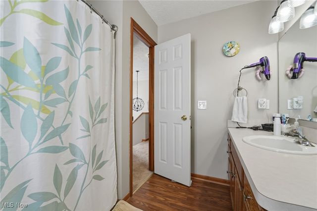 15100 Timber Ridge Drive, Middlefield, OH 44062