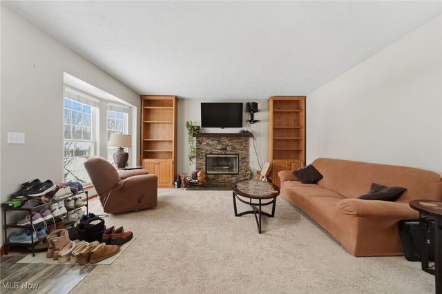 15100 Timber Ridge Drive, Middlefield, OH 44062