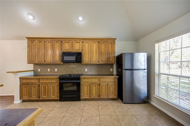 19915 Shore Meadows Lane, Richmond, TX 77407
