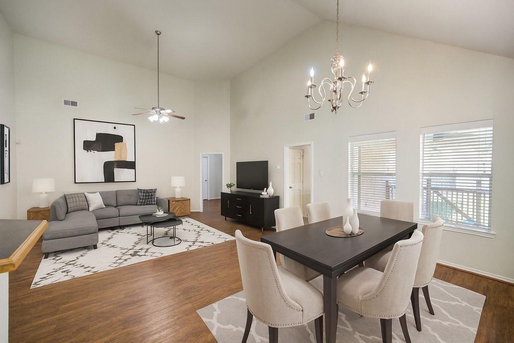 19915 Shore Meadows Lane, Richmond, TX 77407