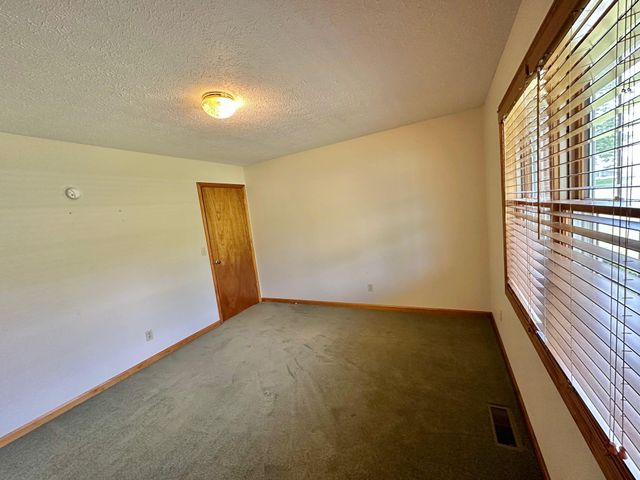 7532 Maysville Road, Carlisle, KY 40311