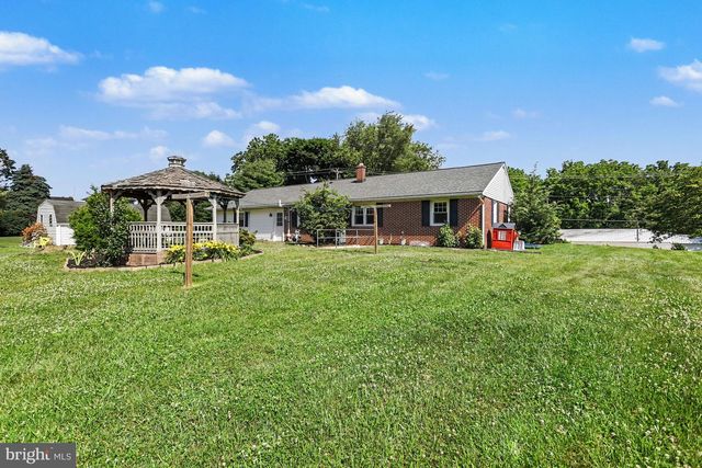 273 W PENN GRANT RD, Willow Street, PA 17584