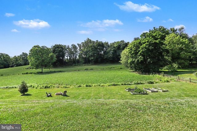 273 W PENN GRANT RD, Willow Street, PA 17584