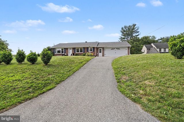 273 W PENN GRANT RD, Willow Street, PA 17584