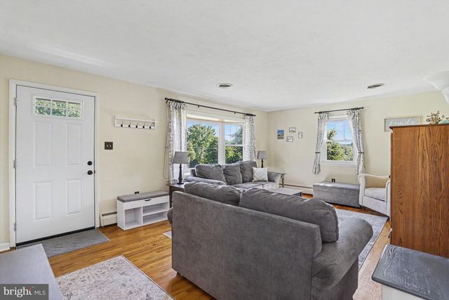 273 W PENN GRANT RD, Willow Street, PA 17584