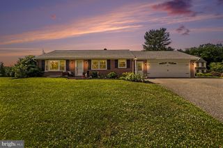 273 W PENN GRANT RD, Willow Street, PA 17584