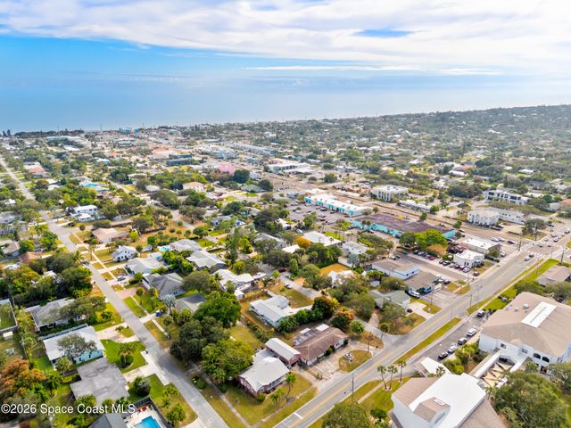 440 3rd Avenue, Indialantic, FL 32903