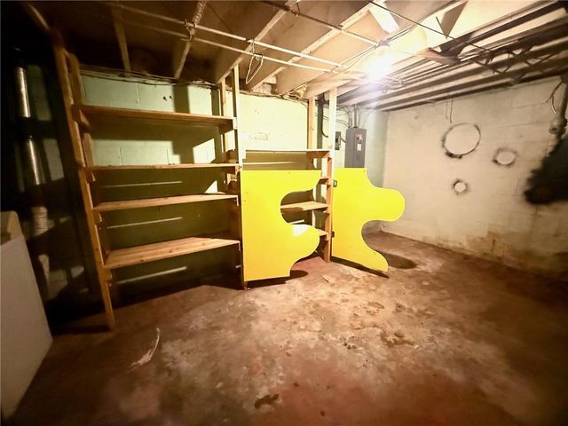 1501 Pacific Street, St Joseph, MO 64503