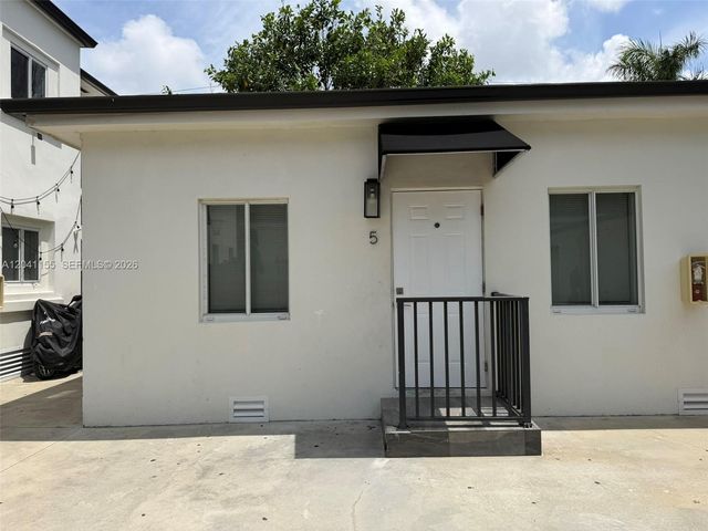 111 SW 11 Ave 5, Miami, FL 33130