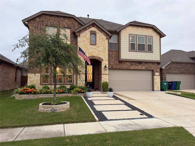 862 Mildren Lane, Fate, TX 75087