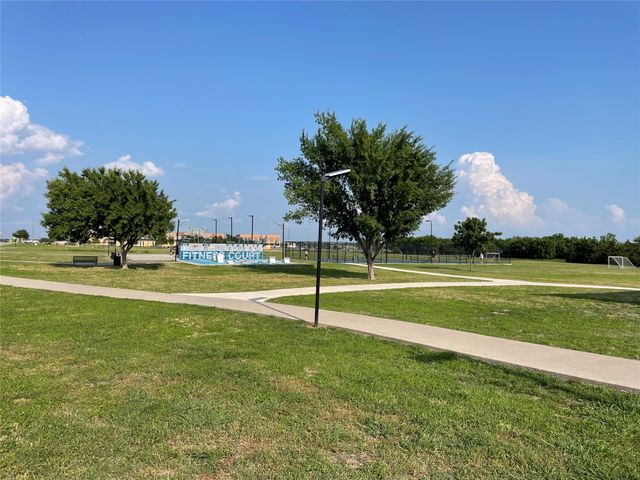 862 Mildren Lane, Fate, TX 75087