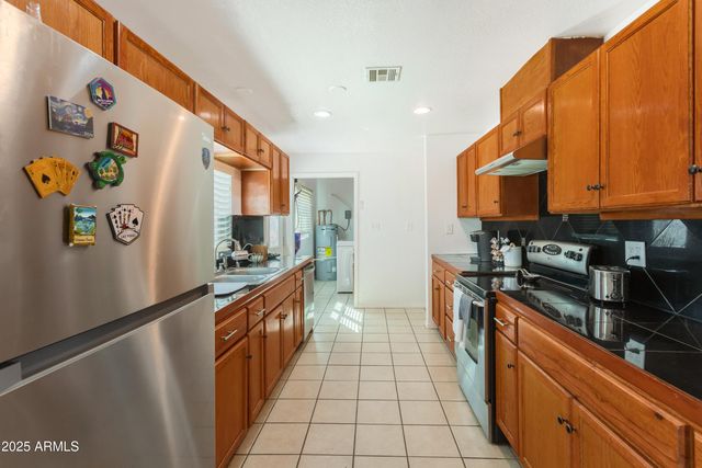 7245 S COLE Lane, Hereford, AZ 85615