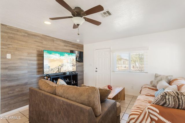 7245 S COLE Lane, Hereford, AZ 85615