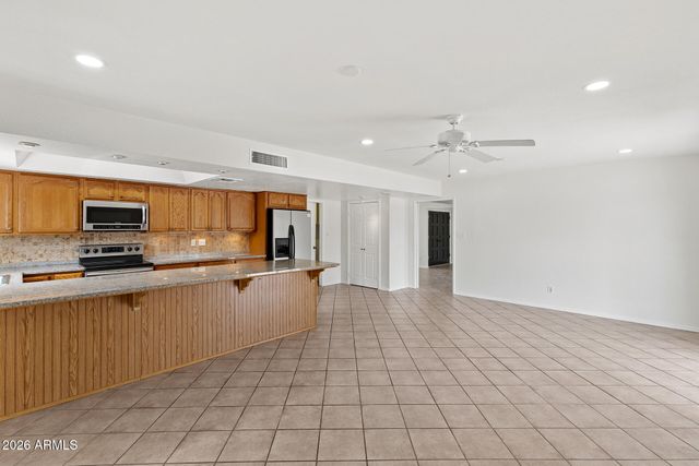 4503 W BRYCE Lane, Glendale, AZ 85301