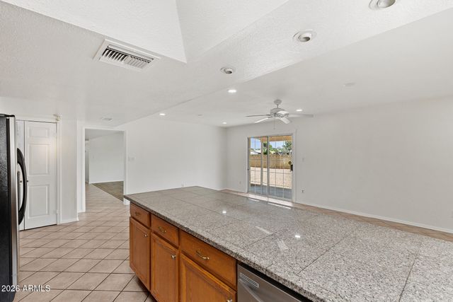 4503 W BRYCE Lane, Glendale, AZ 85301