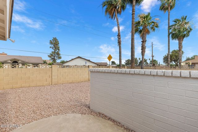 4503 W BRYCE Lane, Glendale, AZ 85301
