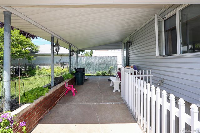 251 McKinley Parkway, Mineola, NY 11501