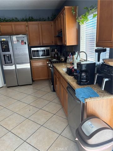 14557 Adobe, Victorville, CA 92394