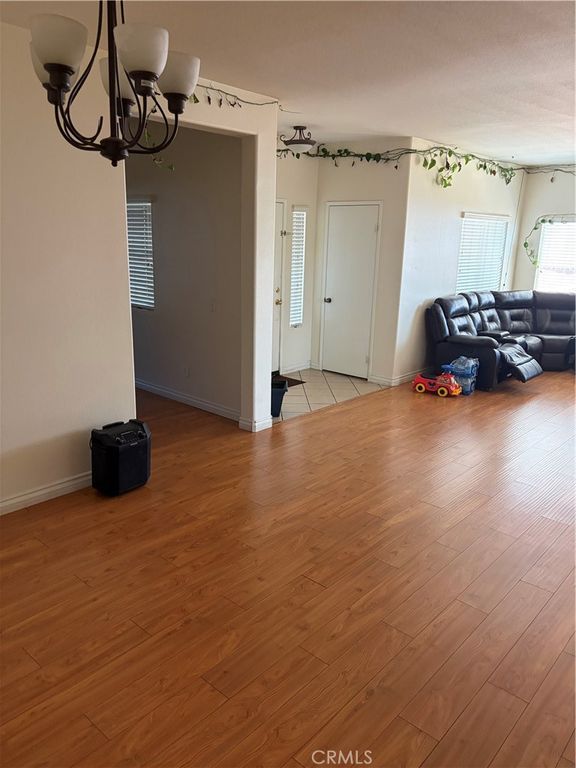 Image 10 of property listing at 14557 Adobe, Victorville, CA 92394