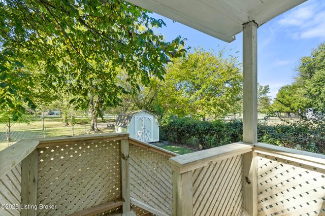 518 Washburn Ave, Louisville, KY 40222