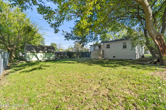 518 Washburn Ave, Louisville, KY 40222