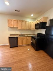 1928 W DIAMOND ST #2, Philadelphia, PA 19121