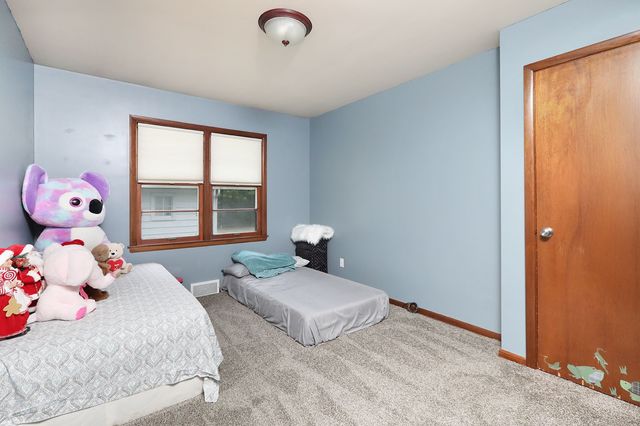 2615 30th Street, Des Moines, IA 50310
