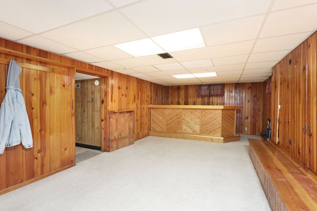 2615 30th Street, Des Moines, IA 50310