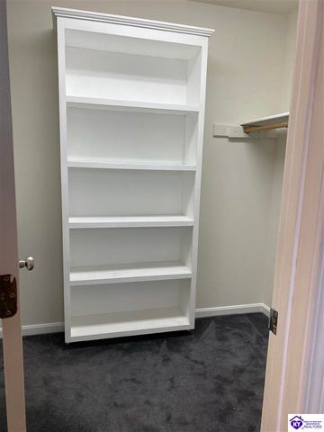 1107 Amanda Jo Drive, Elizabethtown, KY 42701