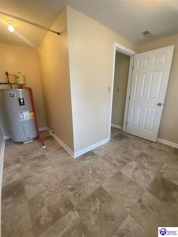 1107 Amanda Jo Drive, Elizabethtown, KY 42701