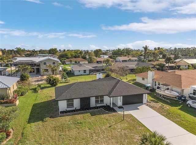 6043 Birnam Wood LN, Fort Myers, FL 33908