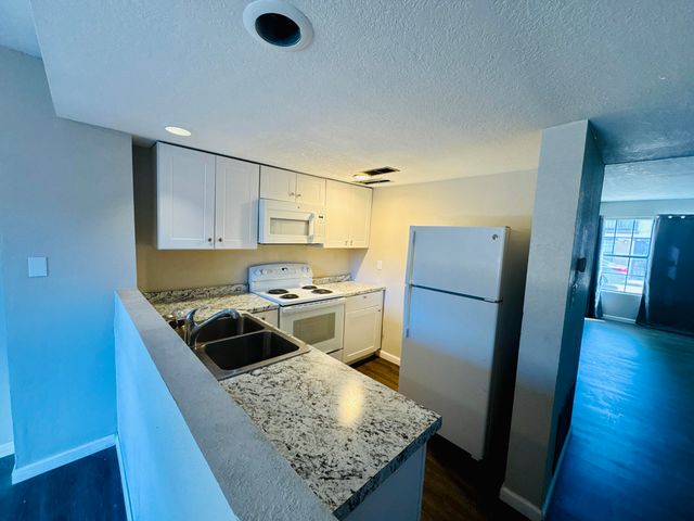 3301 Monroe Street NE UNIT H89, Albuquerque, NM 87110