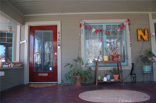 4160 CHESTNUT Street, Riverside, CA 92501