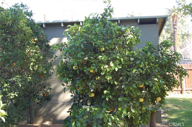 4160 CHESTNUT Street, Riverside, CA 92501