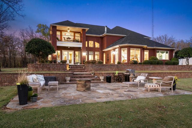 3555 Farm Road 1734, Mt Pleasant, TX 75455