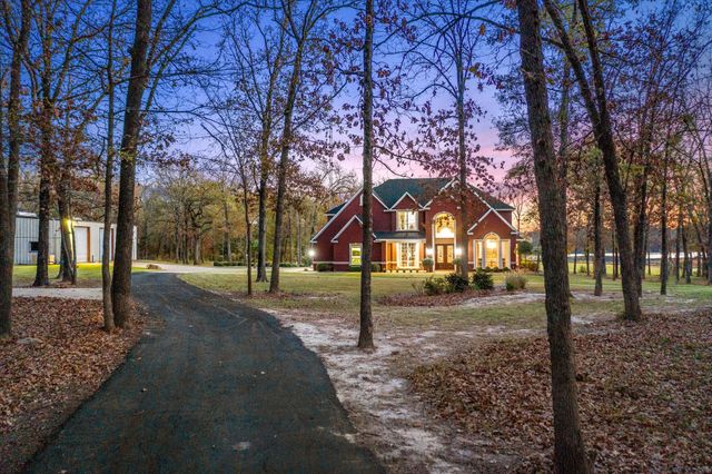 3555 Farm Road 1734, Mt Pleasant, TX 75455