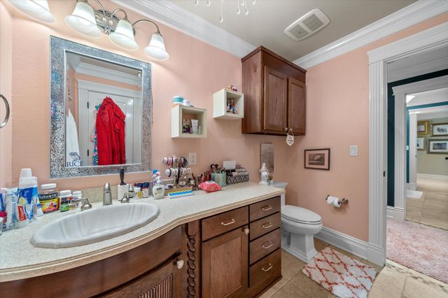 3555 Farm Road 1734, Mt Pleasant, TX 75455