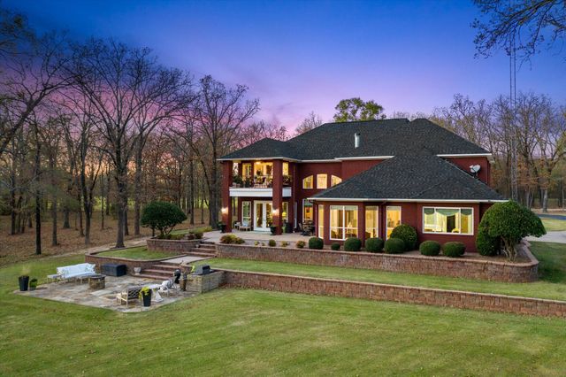 3555 Farm Road 1734, Mt Pleasant, TX 75455