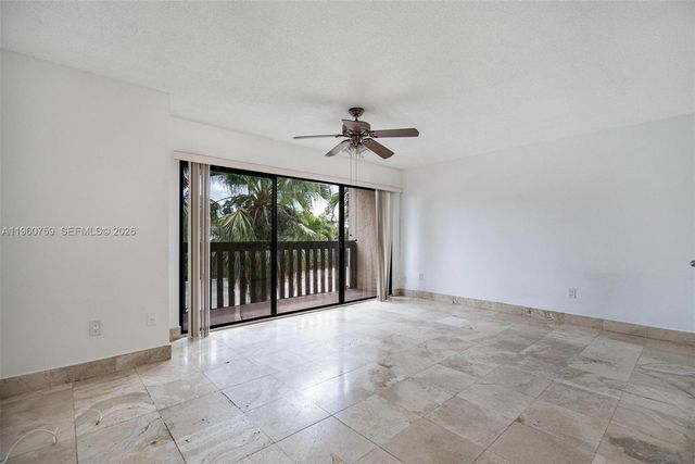 7074 SW 114th Pl B, Miami, FL 33173