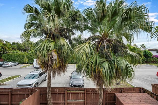 7074 SW 114th Pl B, Miami, FL 33173